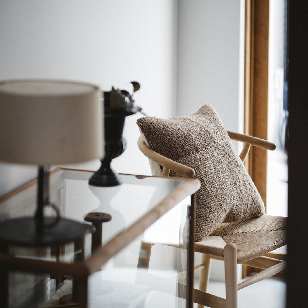 Modern Col. / RN CUSHION 004 - BE