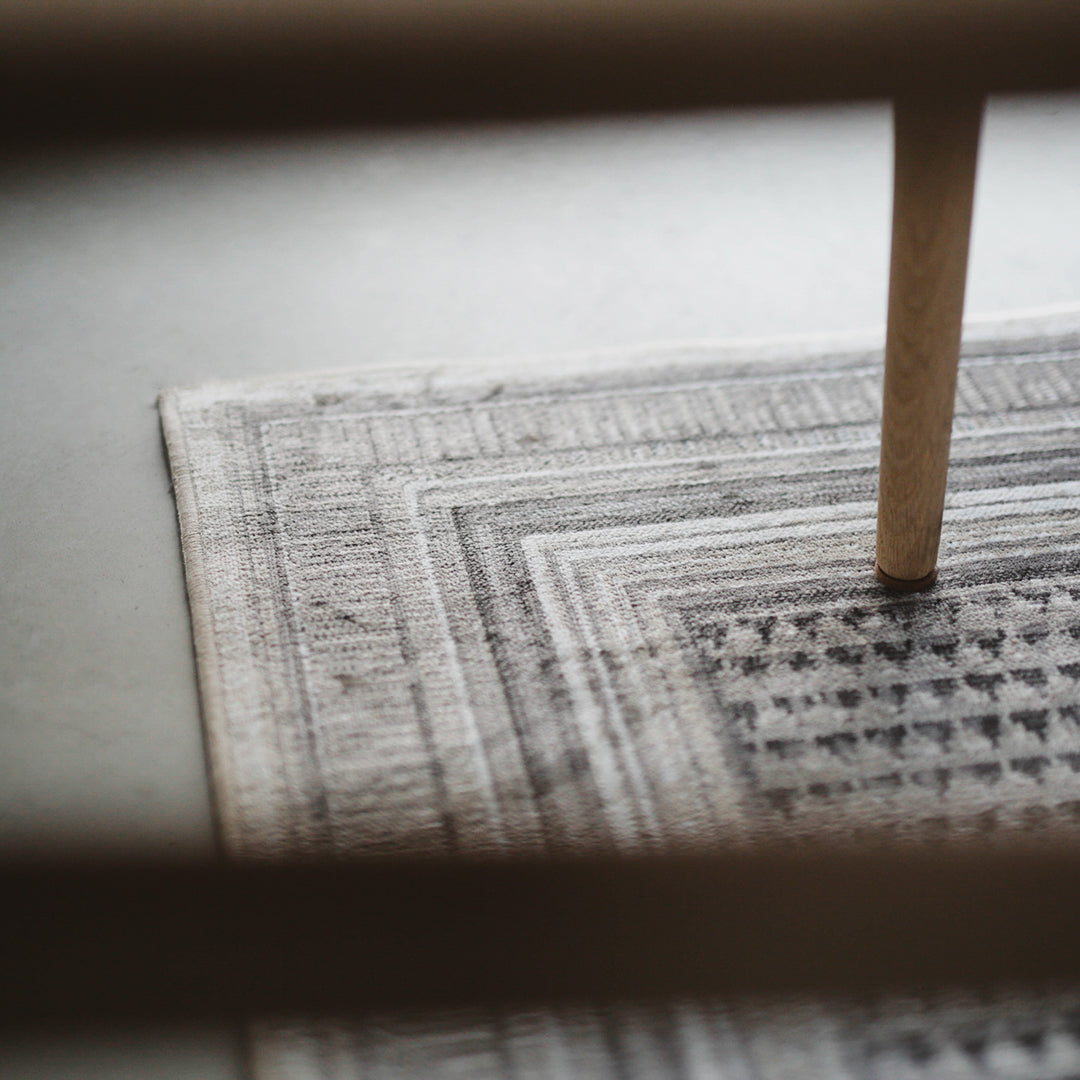 Decorative Col. / RN RUG 017 - OG