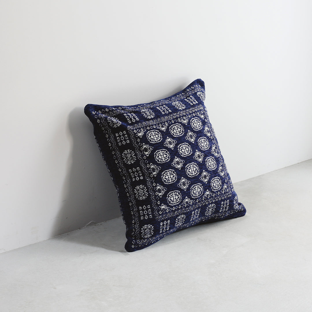 Decorative Col. / RN CUSHION 006 - NV