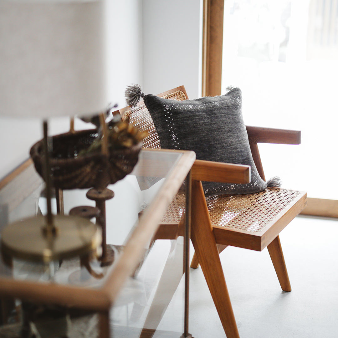 Minimal Col. / RN CUSHION 005 - DGY