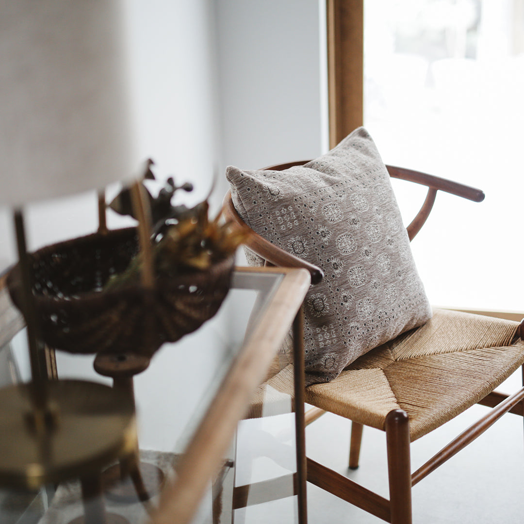 Decorative Col. / RN CUSHION 006 - BE