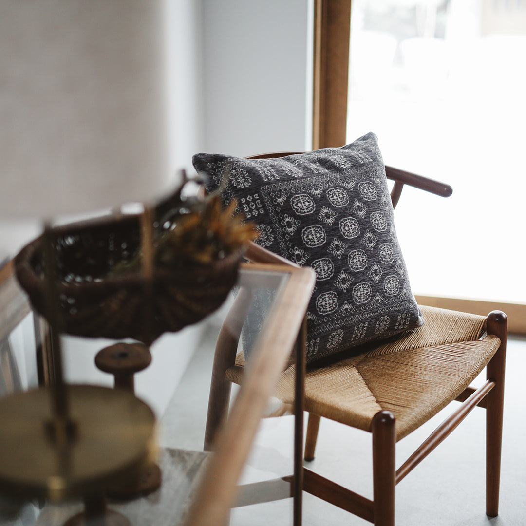 Decorative Col. / RN CUSHION 006 - GY