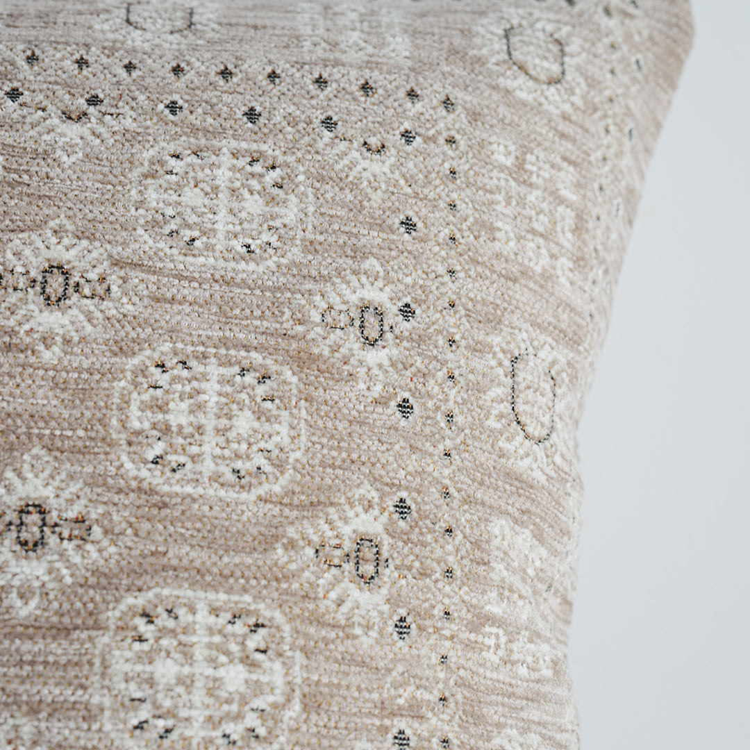 Decorative Col. / RN CUSHION 006 - BE