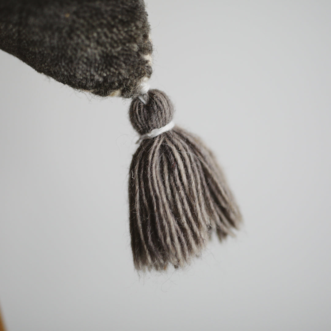 Minimal Col. / RN CUSHION 005 - DGY