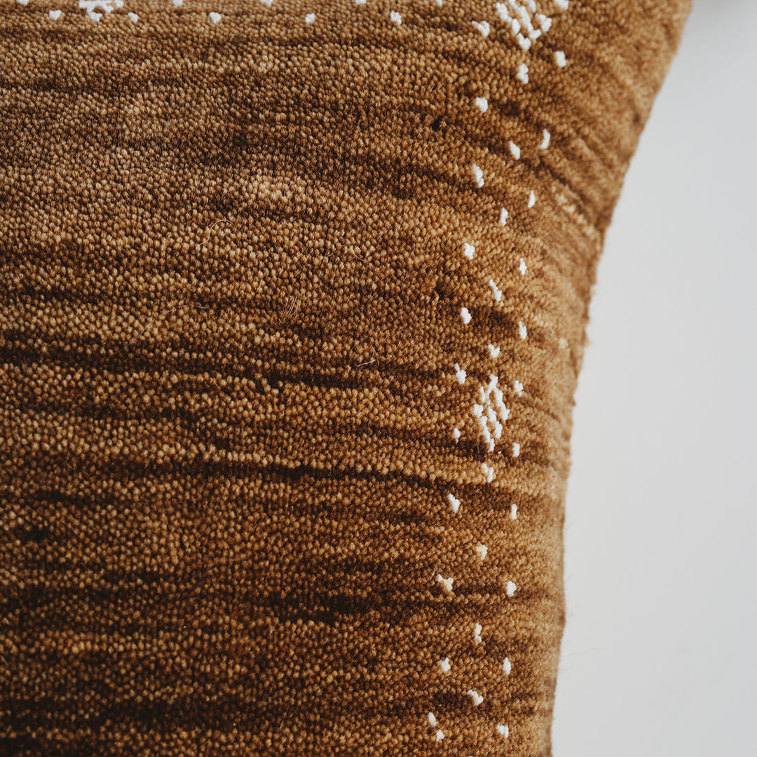 Minimal Col. / RN CUSHION 005 - BR
