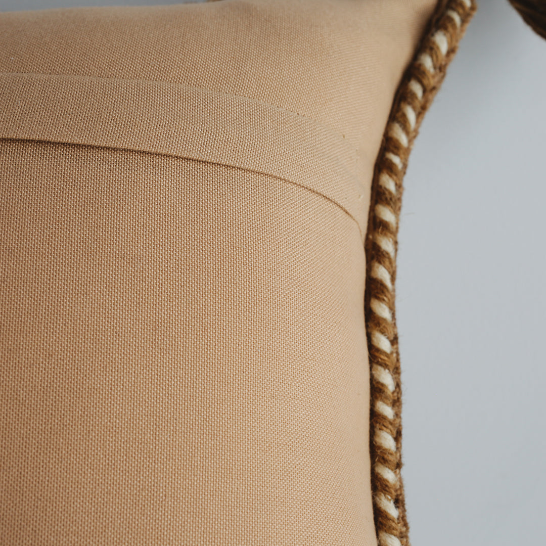 Minimal Col. / RN CUSHION 005 - BR