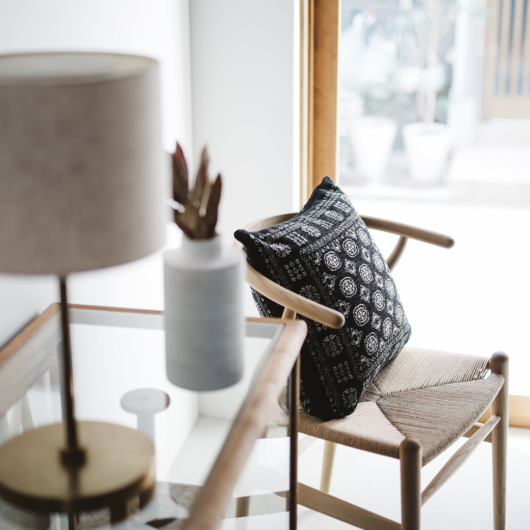 Decorative Col. / RN CUSHION 006 - BK