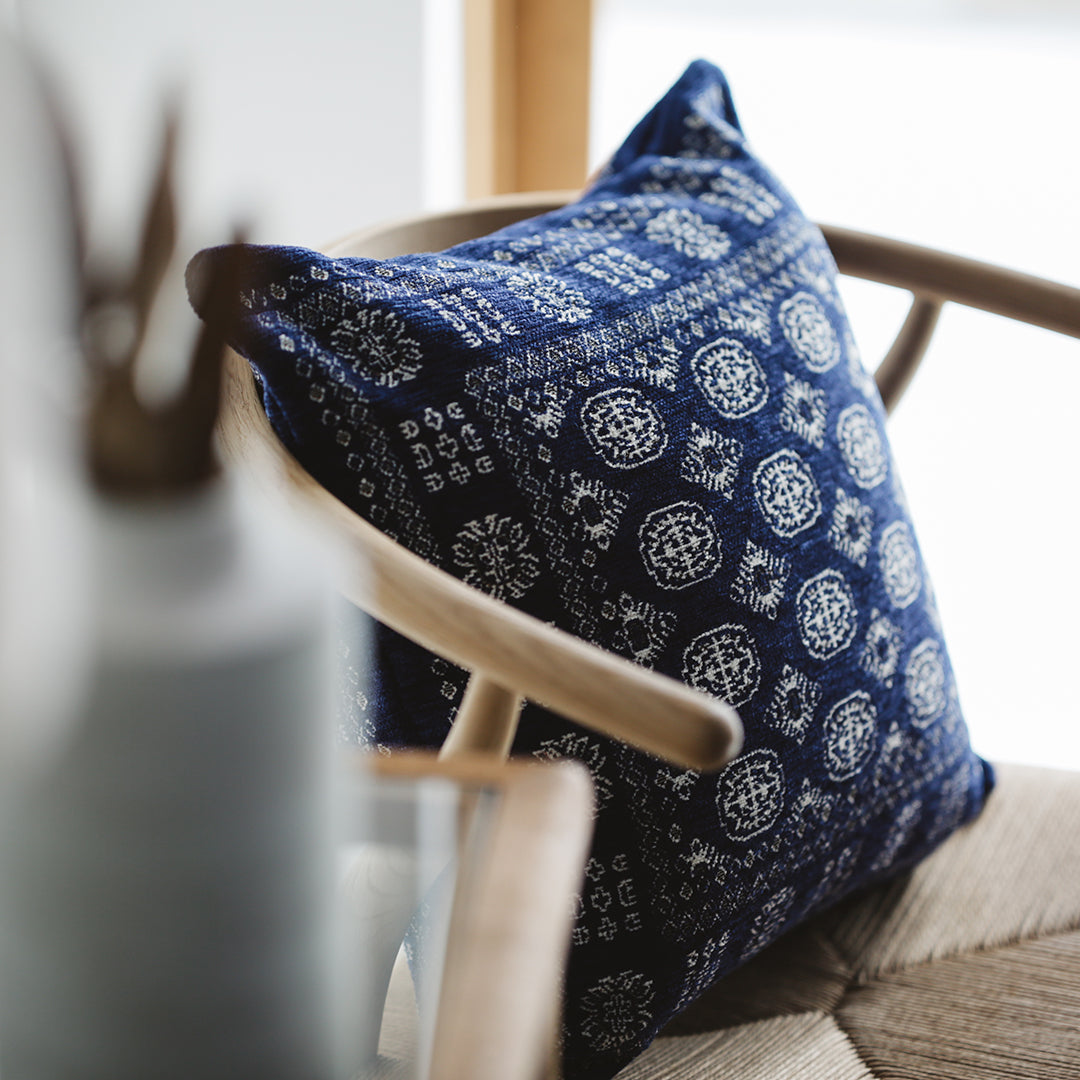 Decorative Col. / RN CUSHION 006 - NV