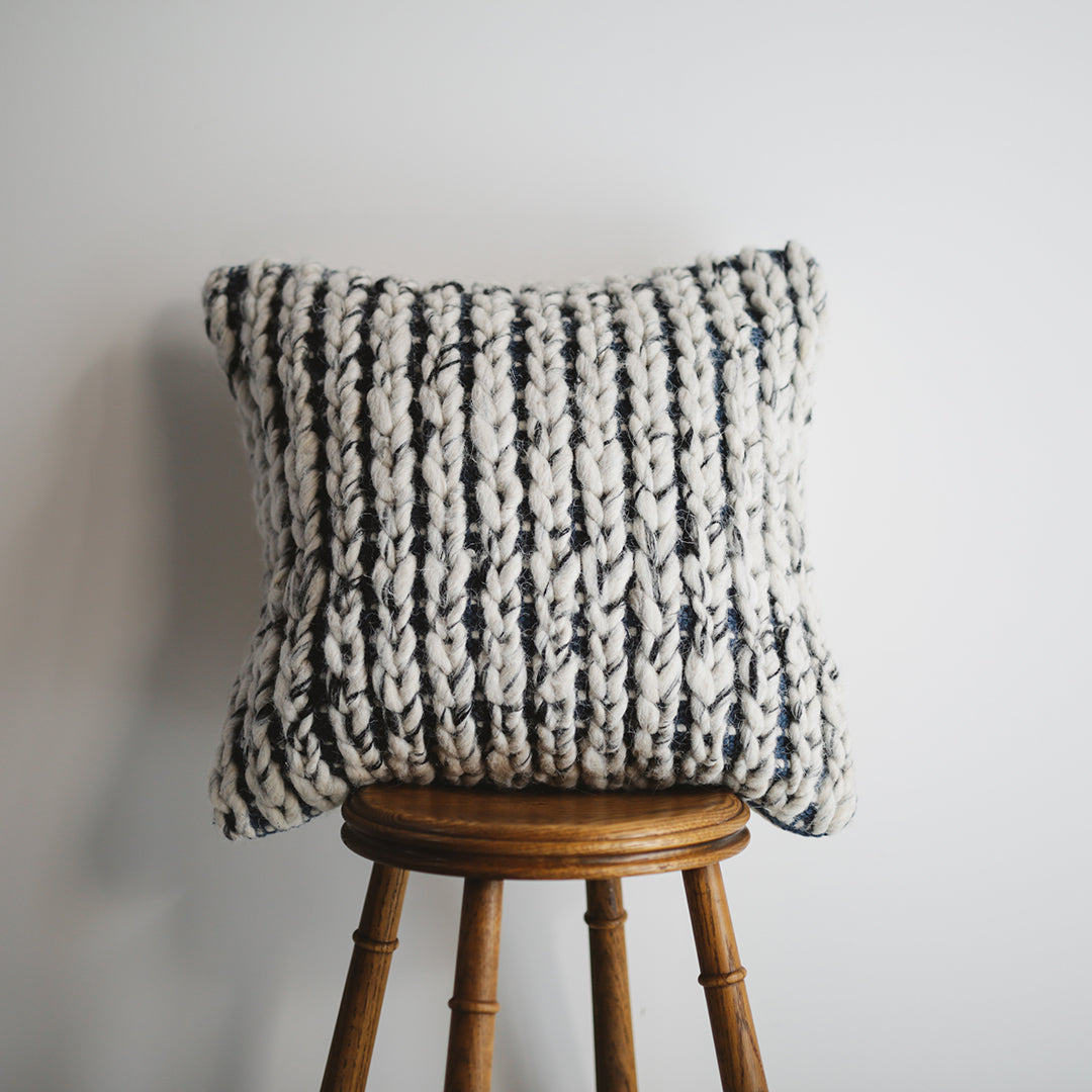Primitive Col. / RN CUSHION 007 - BL