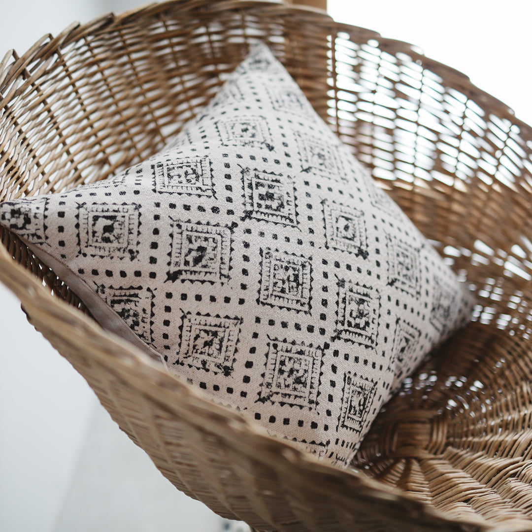 Decorative Col. / RN CUSHION 010 - OG
