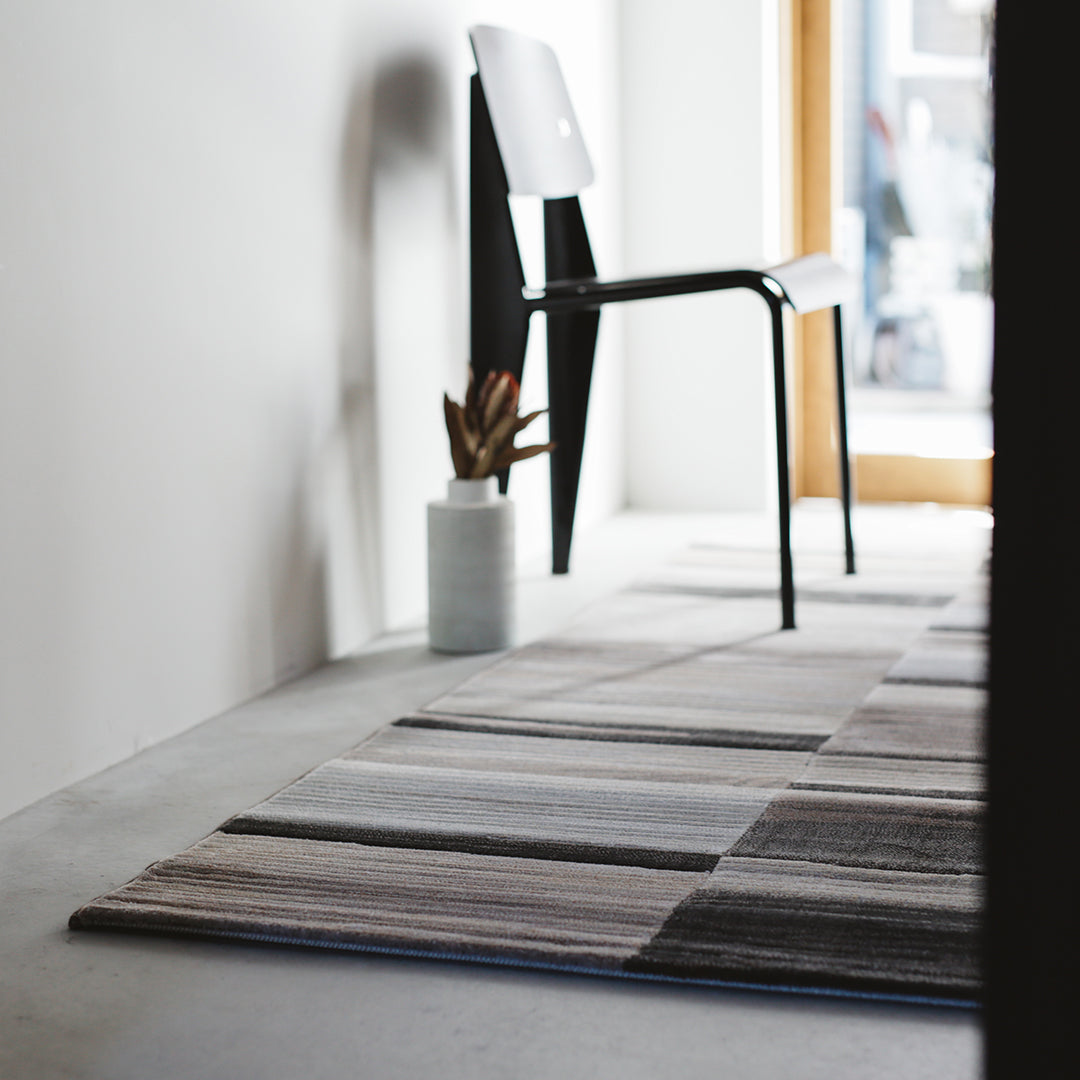 Modern Col. / RN RUG 029 - OG
