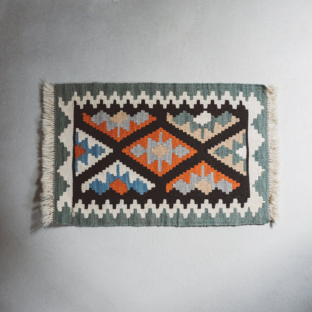 Kilim Col. / RN RUG 032 - OG
