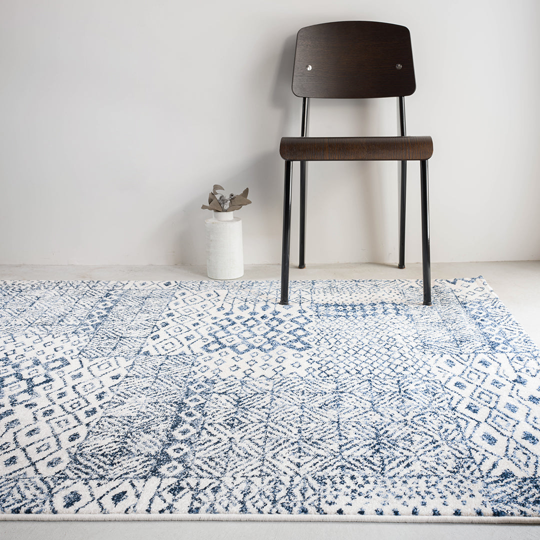 Modern Col. / RN RUG 010 - OG