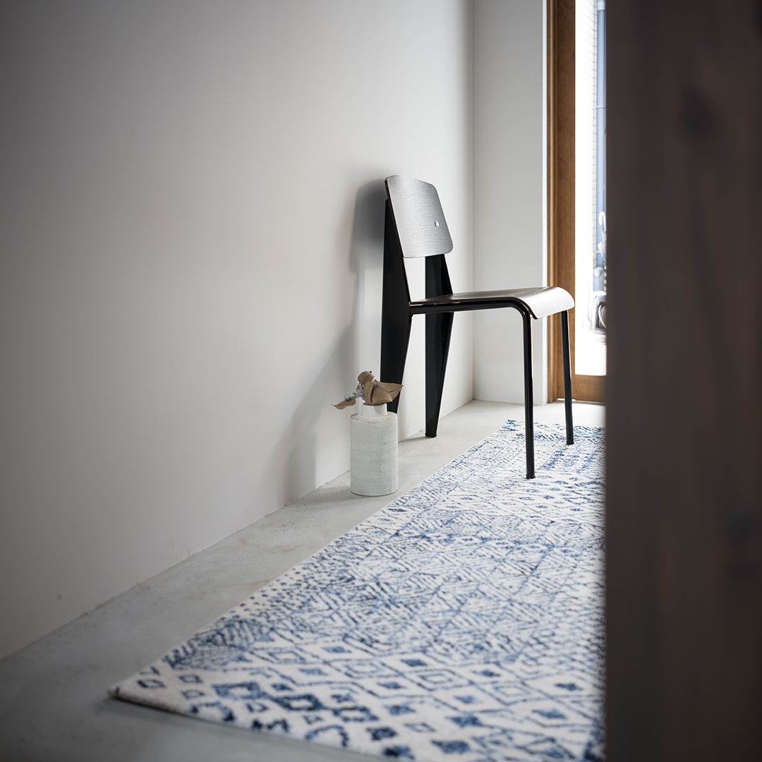 Modern Col. / RN RUG 010 - OG